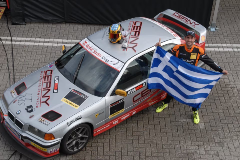 BMW 318ti Cup championship-winning car of 2018